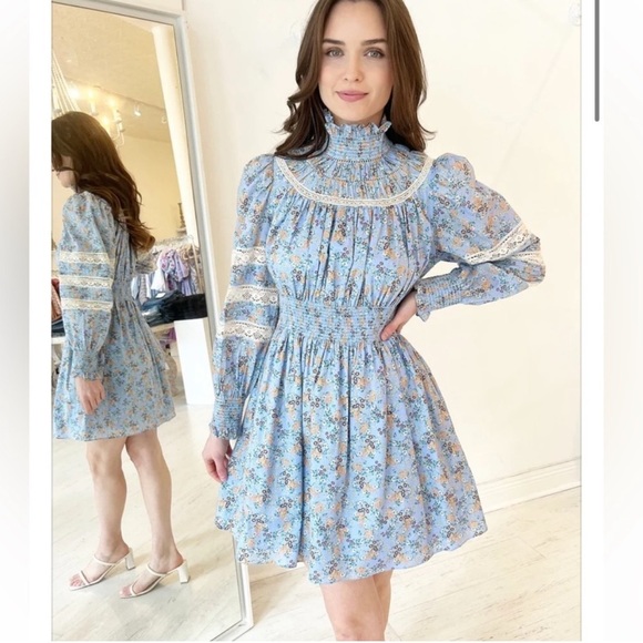 HUNTER BELL Blue Lace Smocked Neck Ryan Dress Ditsy Floral Sz XS - Picture 1 of 16